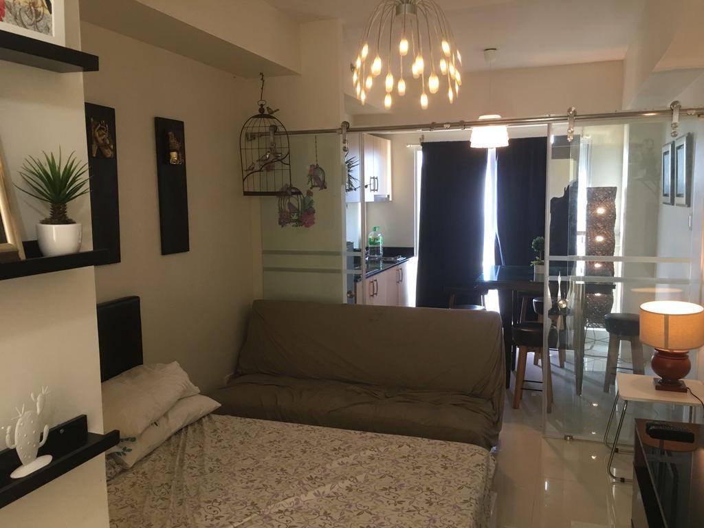 Appartamento Tagaytay Cool Spot Tagaytay City Esterno foto
