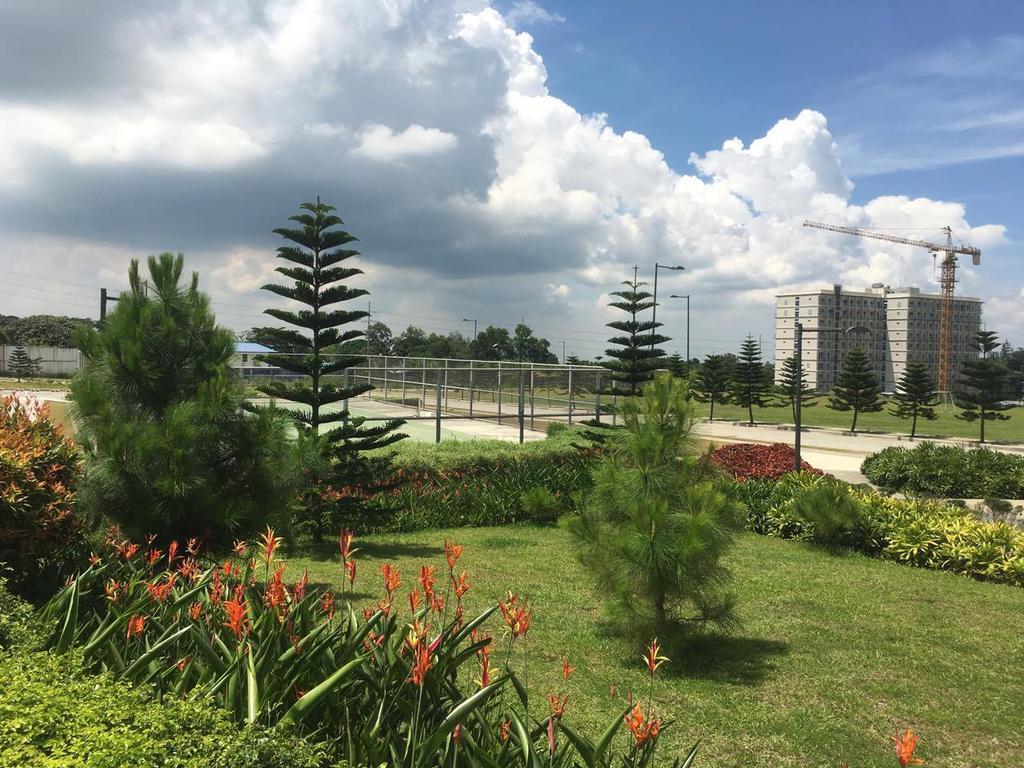 Appartamento Tagaytay Cool Spot Tagaytay City Esterno foto